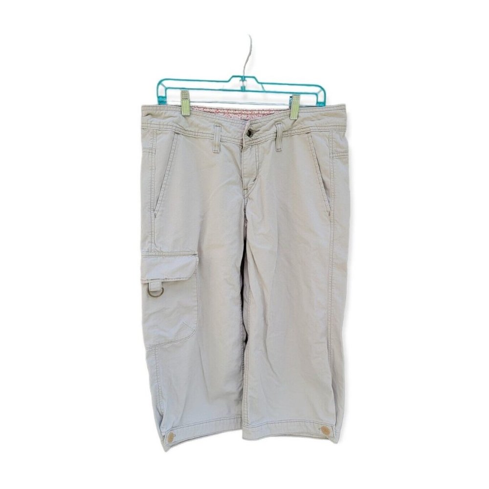 Women's Beige Cargo Capris - Lightweight Summer Pants